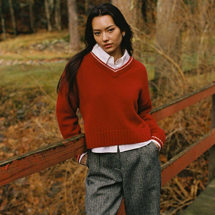 Cashmere Callie V Neck Sweater Wine