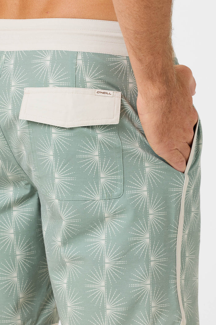 Cruzer Scallop 18" Boardshorts