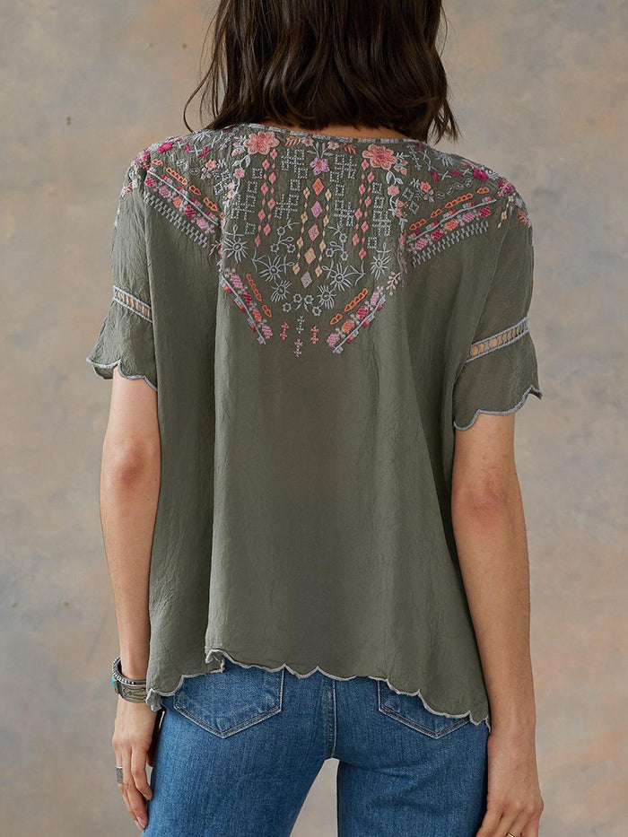 Fashionable Bohemian Printed Round Neck T-shirt