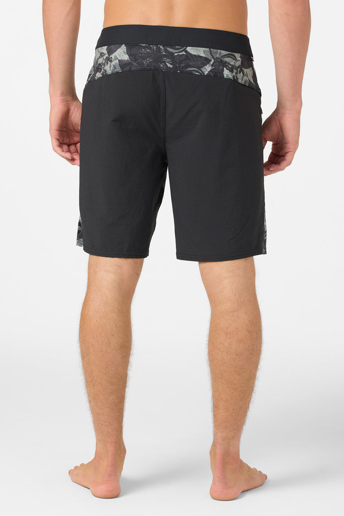 Hyperfreak TRVLR Tech Enduro 19" Boardshorts