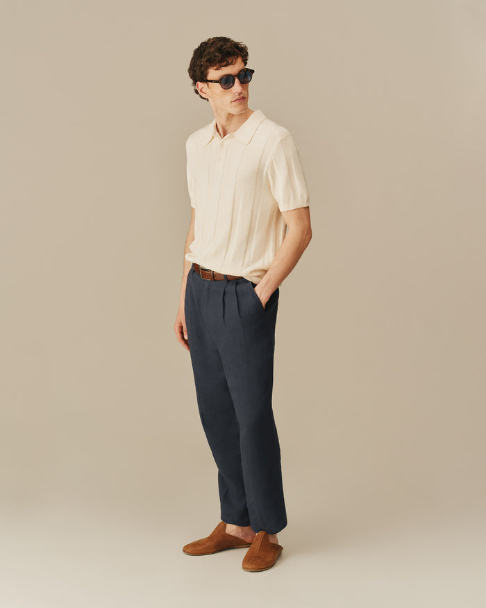 Men's Pleated Linen Tapered Pant Navy