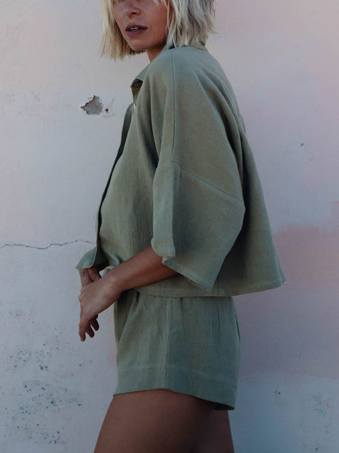 Pure Color Buttoned Shirt Casual Shorts Two-Piece Set
