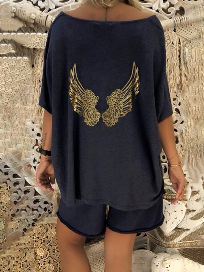 Two-piece Suit with Wings Printed on The Back of Casual Round Neck