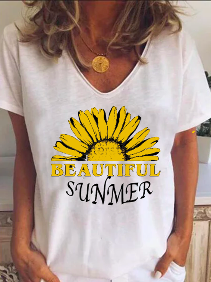 V-neck Casual Print T-shirt