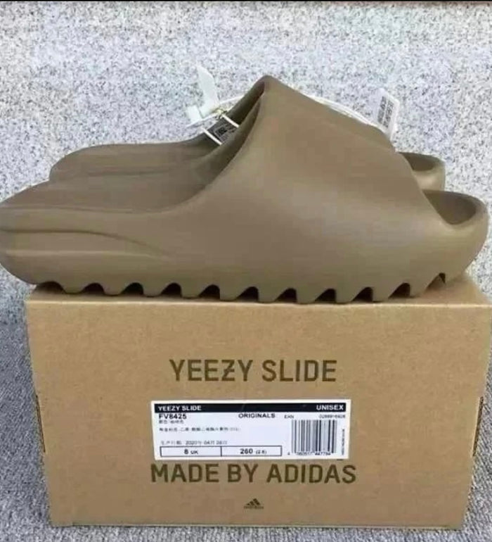 YEEZY SLIDES