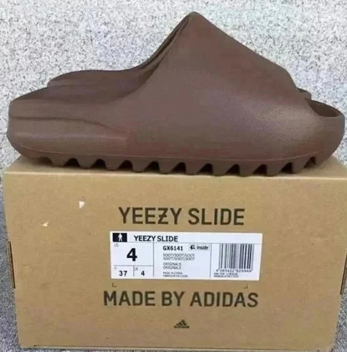 YEEZY SLIDES